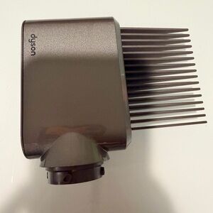 Dyson Airwrap Accessory Attachment in Dark Gray